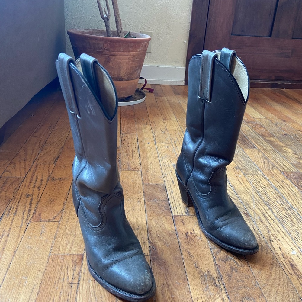 Frye Dark Brown Leather Western Heeled Boots
